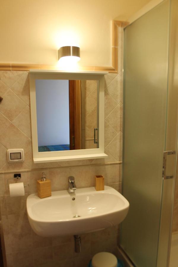 B&B Nettuno サン・レオーネ エクステリア 写真