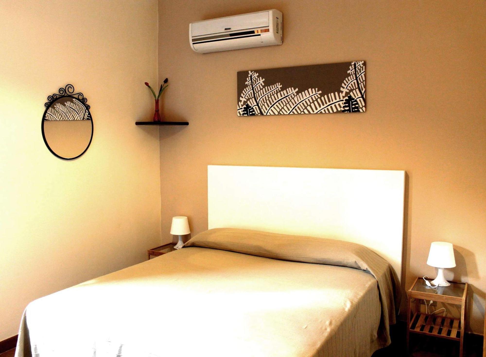 B&B Nettuno サン・レオーネ 部屋 写真